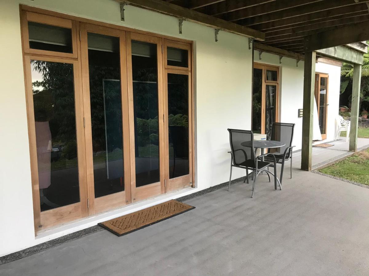 תמז Waiotahi Valley Lodge מראה חיצוני תמונה