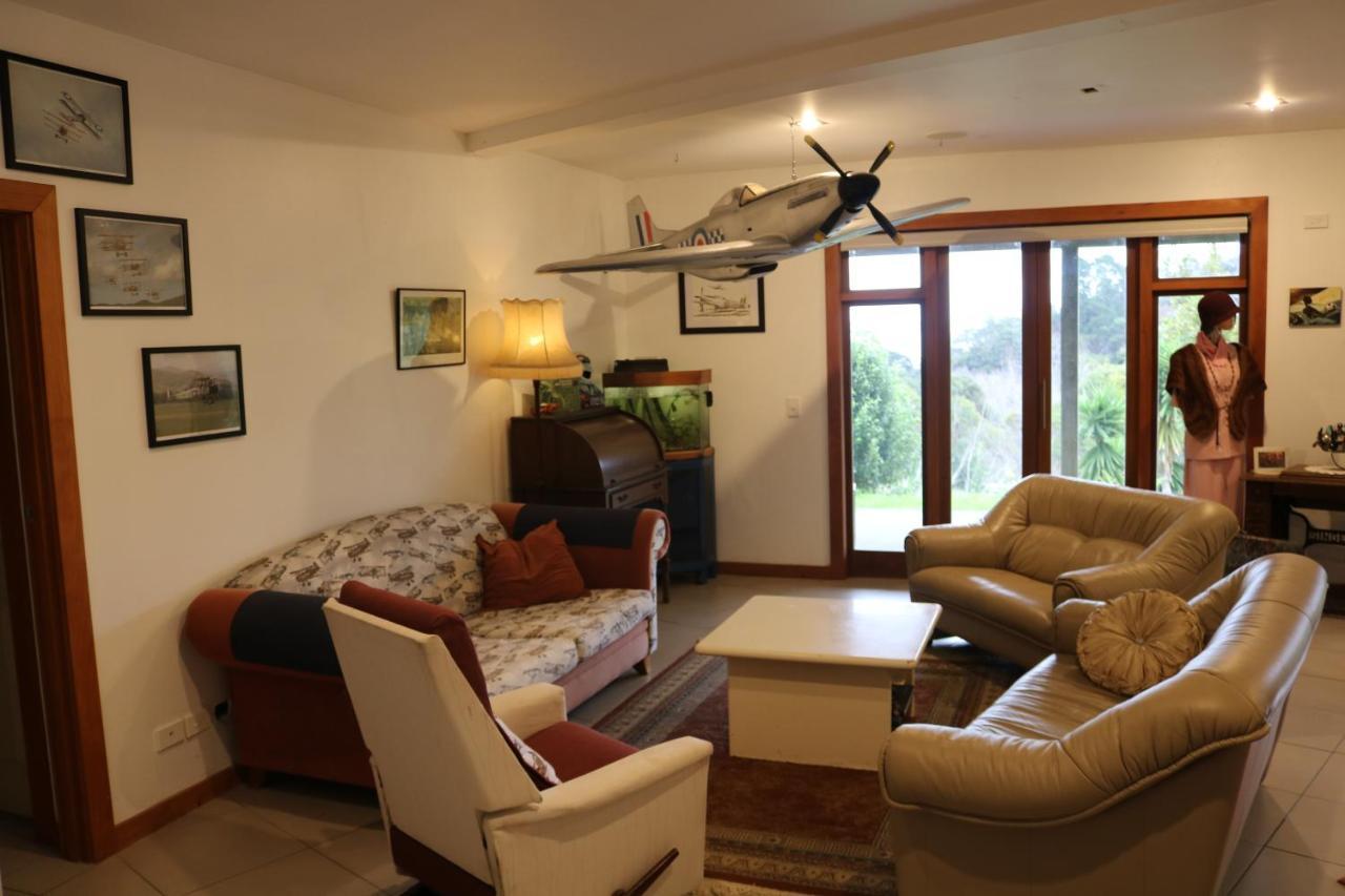 תמז Waiotahi Valley Lodge מראה חיצוני תמונה