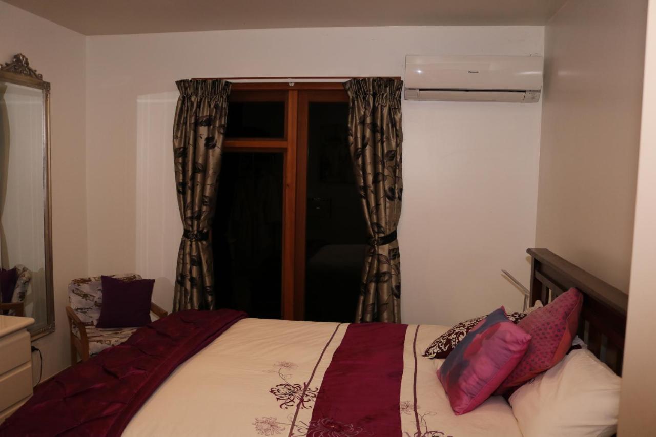 תמז Waiotahi Valley Lodge מראה חיצוני תמונה